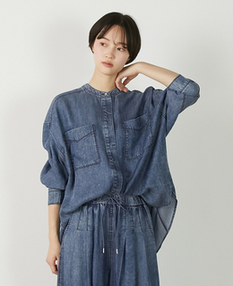 【パウダーデニムバンドカラーシャツ】
