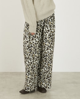 【ツイルベロアプリントイージーパンツ】