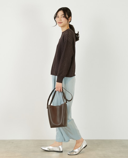 【微光沢のリリヤーンケーブル透かし柄ニット】 詳細画像 ブラウン 4