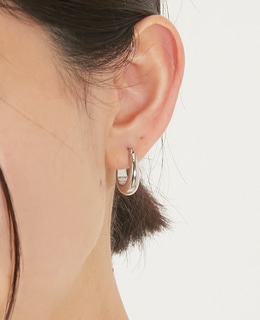 【つやカーブピアス】