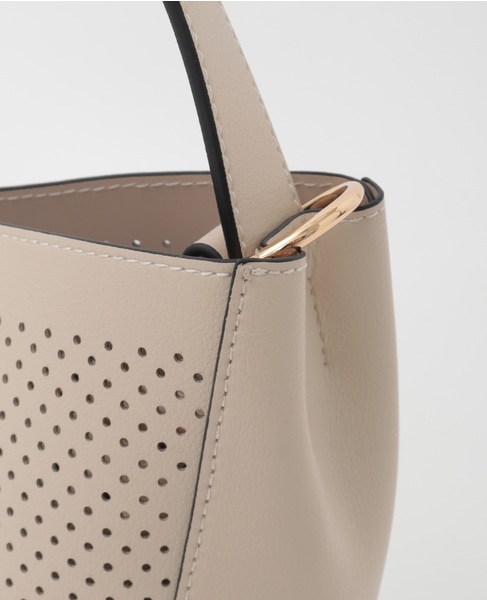 【パンチングショルダー付きバッグ】 詳細画像 ベージュ 8