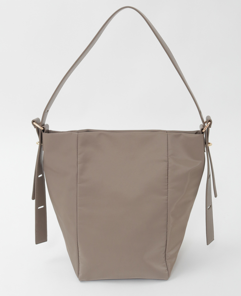 【ナイロンスクエアショルダーバッグ】 詳細画像 グレイッシュベージュ 8