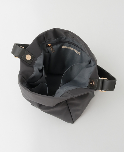 【ナイロンスクエアショルダーバッグ】 詳細画像 グレー 12