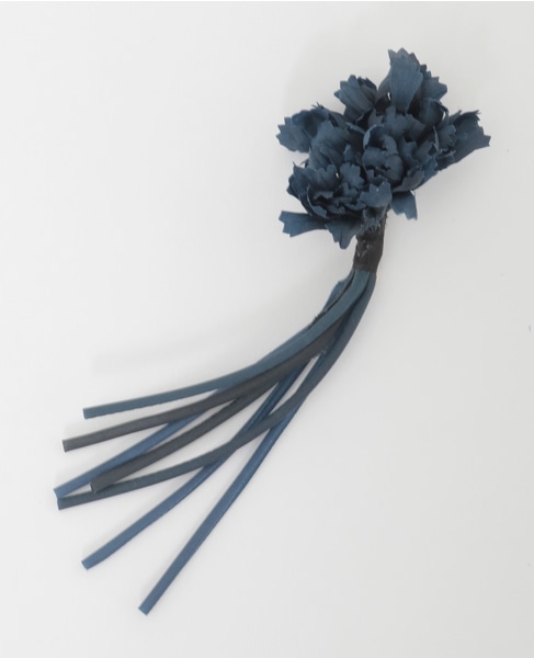 【utilite/ユティリテ】カーネーションのコサージュ 詳細画像 ネイビー 1