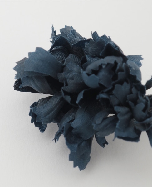 【utilite/ユティリテ】カーネーションのコサージュ 詳細画像 ネイビー 3