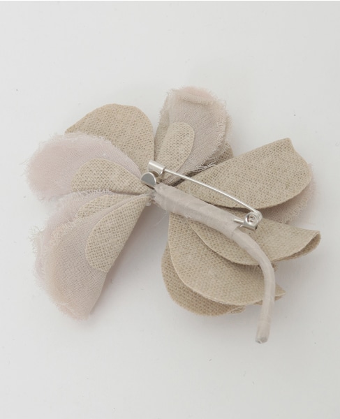 【utilite/ユティリテ】花びらのコサージュ 詳細画像 キナリ 2