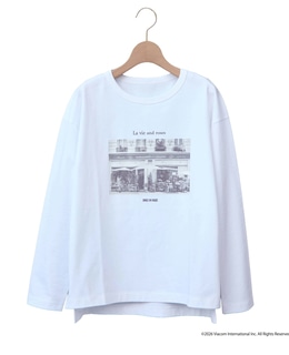 《コラボ》 Emily in Paris ロングスリーブTシャツ