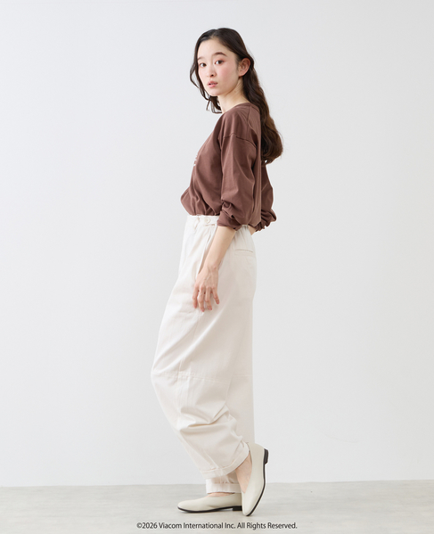 《コラボ》 Emily in Paris ロングスリーブTシャツ 詳細画像 ブラウン 5