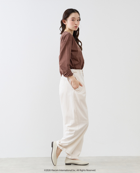 《コラボ》 Emily in Paris ロングスリーブTシャツ 詳細画像 ブラウン 9