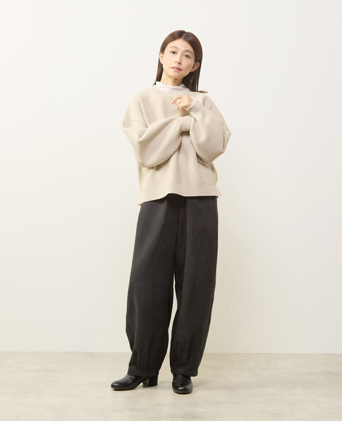 【超軽量ガーター編みクルーネックプルオーバー】 詳細画像 ベージュ 2