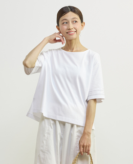 【袖刺しゅうプルオーバー】