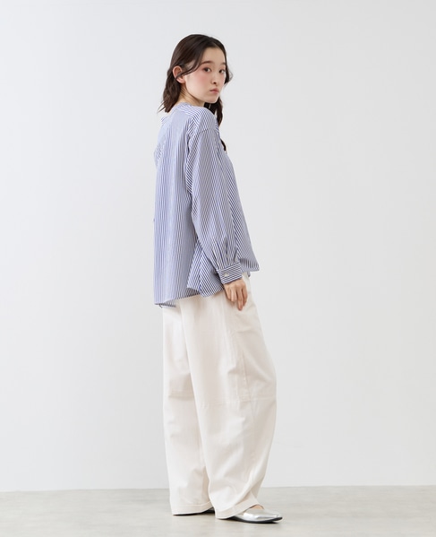 フレアーヘムピンタックブラウス 詳細画像 ブルー 9