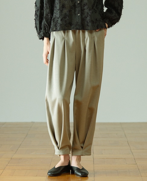 【LOURMARIN】タックカーブイージーパンツ 詳細画像 グレイッシュベージュ 1