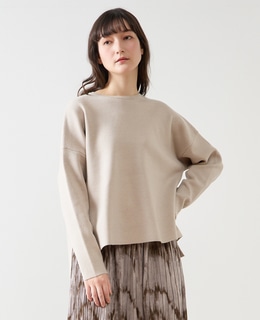クルーネックニットプルオーバー