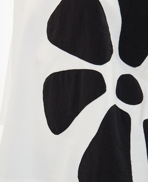 アップリケ花モチーフTシャツ 詳細画像 ホワイト 10