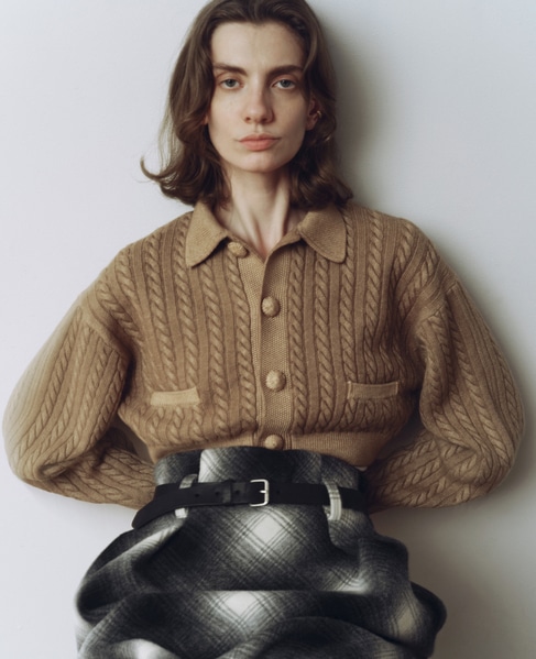 【CURRENTAGE/カレンテージ】Cable short knit 詳細画像 キャメル 1