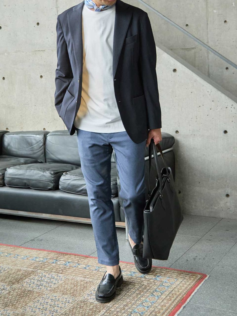 WEB限定ハイストレッチアンクルテーパードパンツ