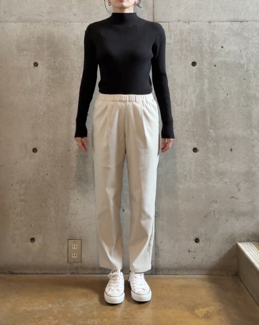 テーパードパンツ 162cm 2サイズ